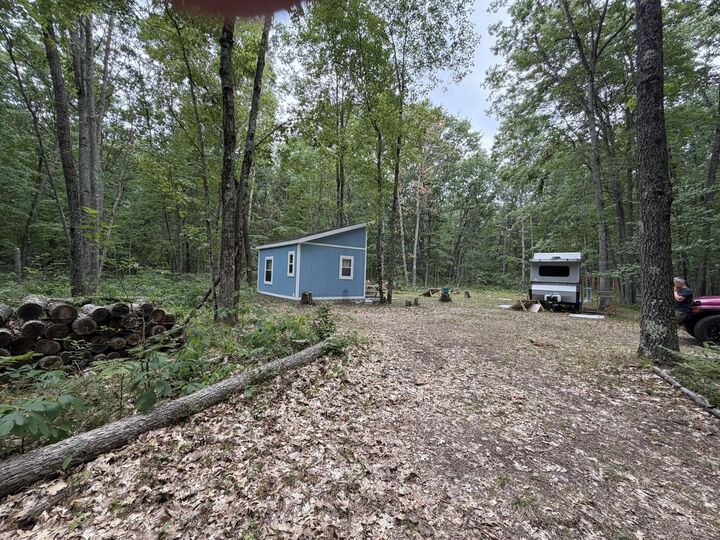 Property Photo:  5115 W 9 1/2 Mile Road  MI 49644 