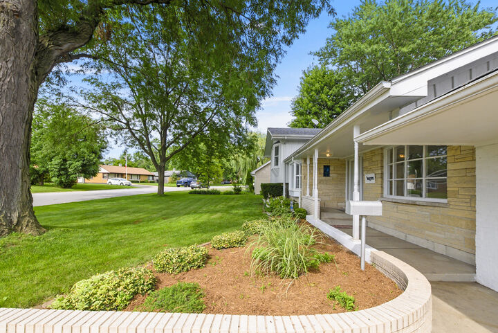 Property Photo:  4915 Spring Road  IL 60453 