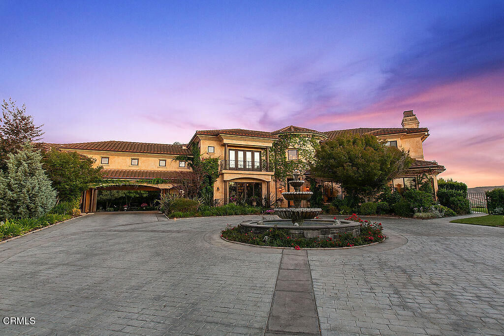 Property Photo: 13784 Pacific Breeze Drive CA 93012
