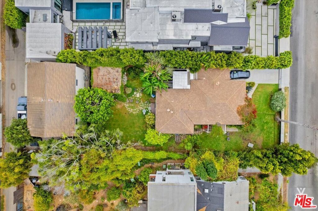 Property Photo:  1365 Palms Boulevard  CA 90291 