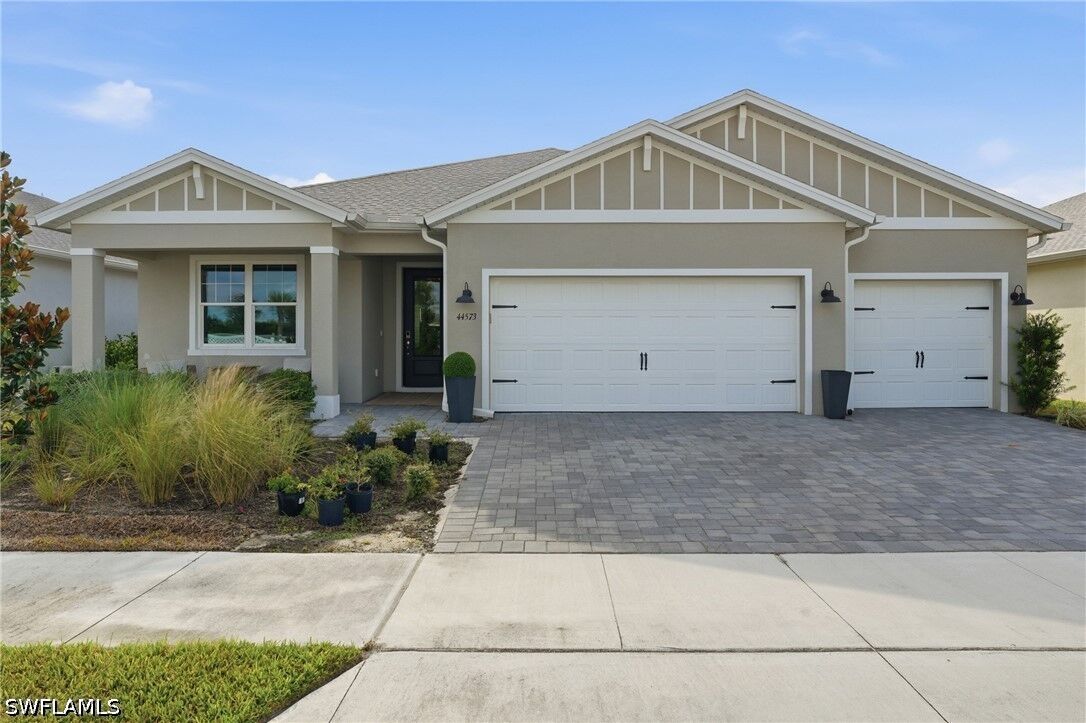 Property Photo: 44573 Frontier Drive FL 33982