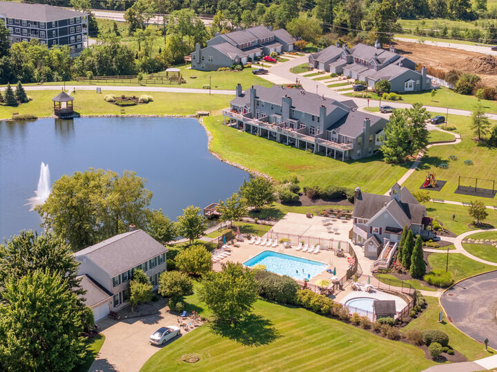 Property Photo:  1002 Hackney Court  KY 41042 