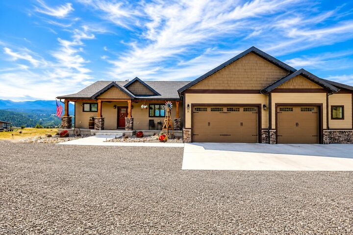 Property Photo: 30 Sentinel Trail MT 59638