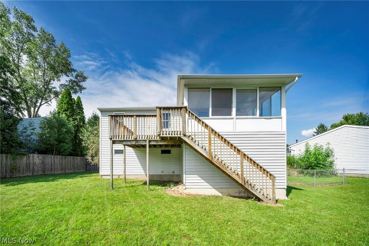 Property Photo:  22 Pebble Cove  OH 44270 