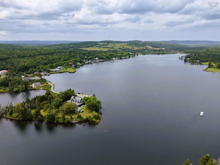 Property Photo: 47 Pats Boulevard NS B0M 1M0