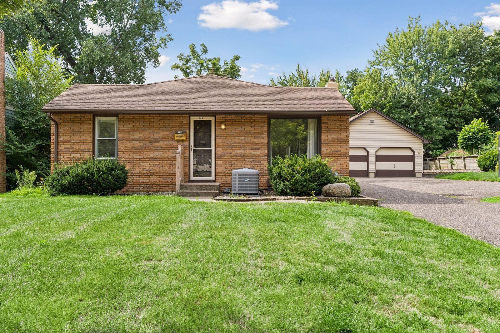 Property Photo: 96 Orange Avenue W MN 55117