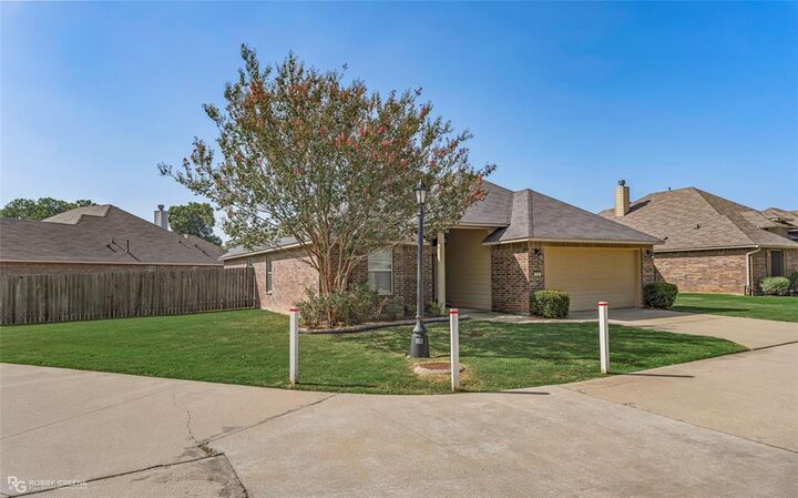 Property Photo:  232 Riverbrooke Drive  LA 71115 