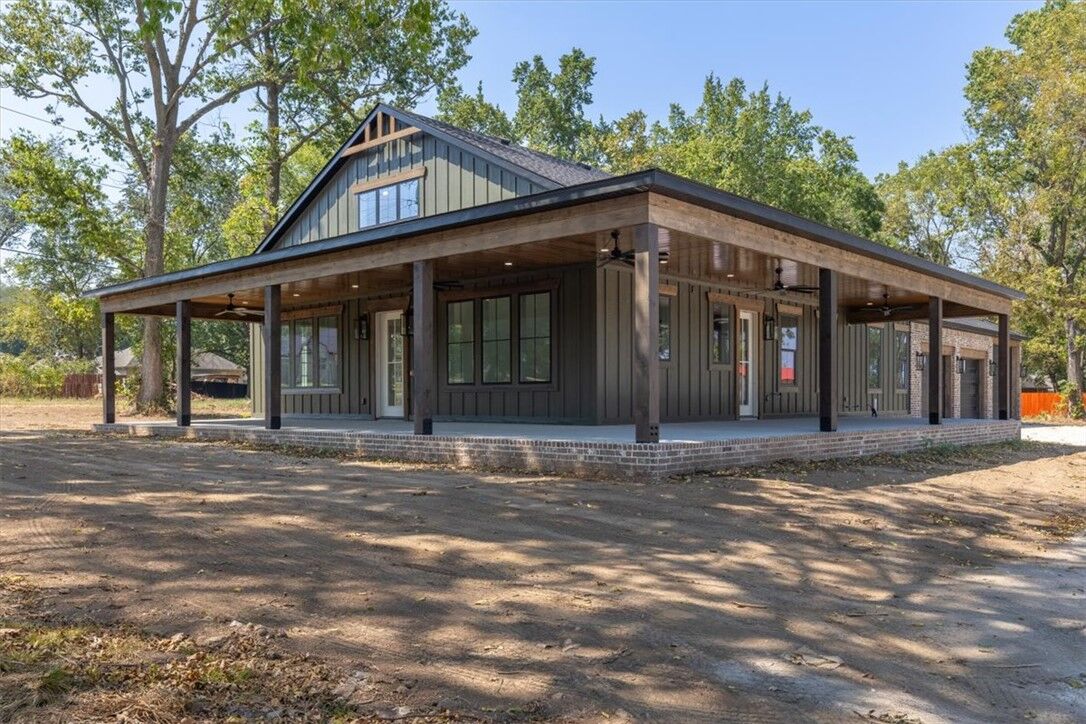 Property Photo:  1170 Viney Grove Road  AR 72753 