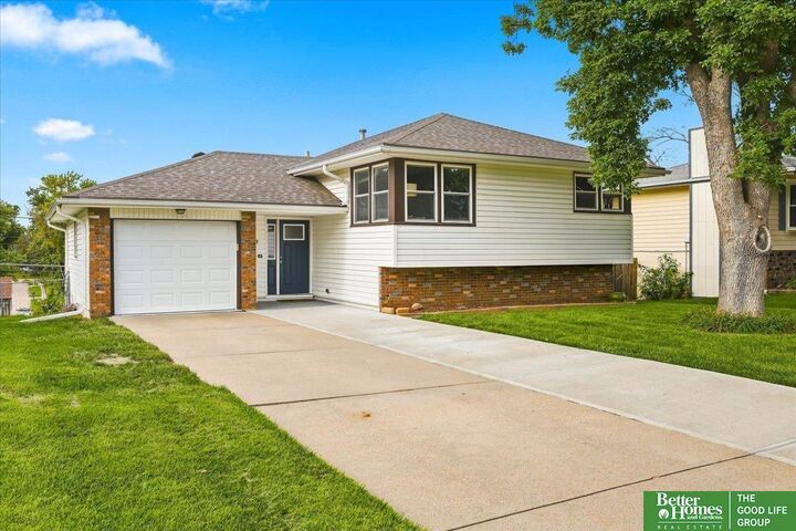Property Photo: 9406 Ames Avenue NE 68134