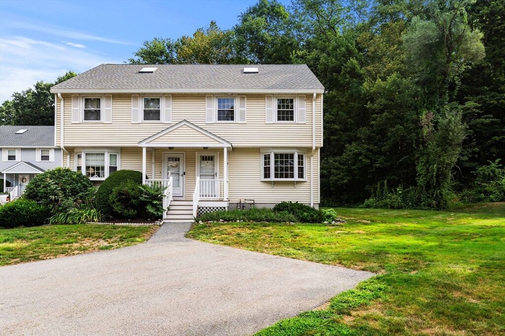 Property Photo:  9 Franzone Dr 9  MA 01835 