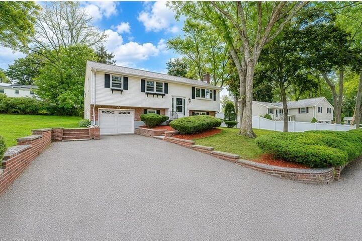 Property Photo:  11 Coweeset Dr  MA 02301 