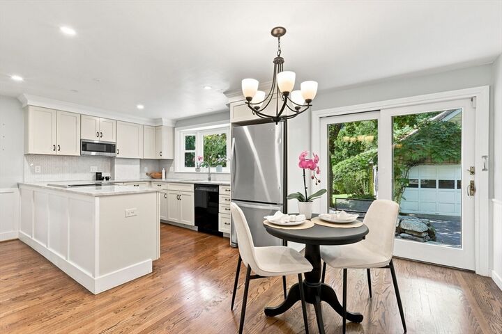 Property Photo:  85 High St  MA 01890 