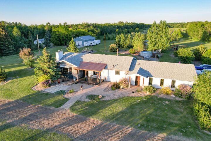 41243 Range Road 205 — photo 1