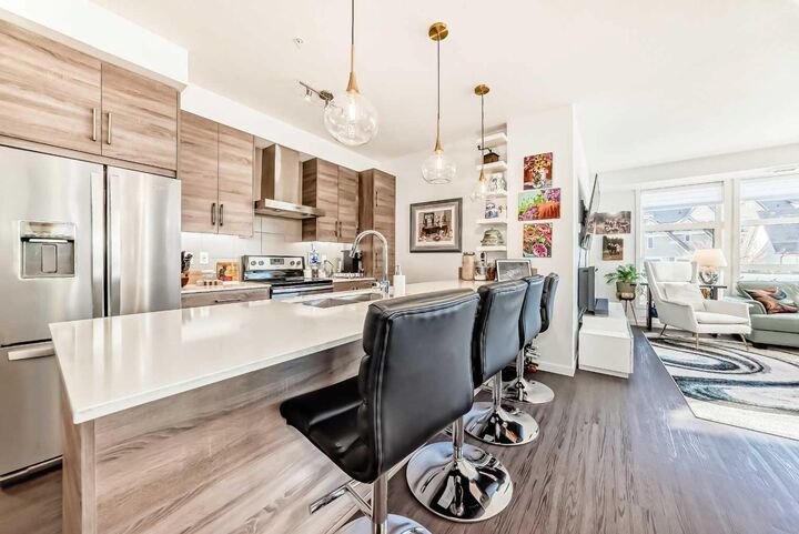 Property Photo: 122 Mahogany Centre SE 202 AB T3M 2Y1