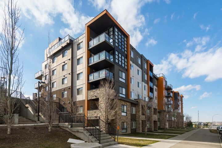 10 Kincora Glen Park NW 115 — photo 1