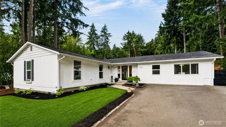 Property Photo: 3802 71st Avenue Ct NW WA 98335