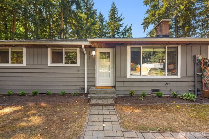 Property Photo: 14333 165th Place SE WA 98059