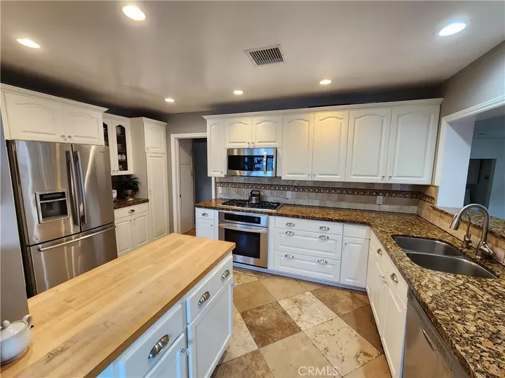 Property Photo:  26217 Monte Vista Avenue  CA 90717 