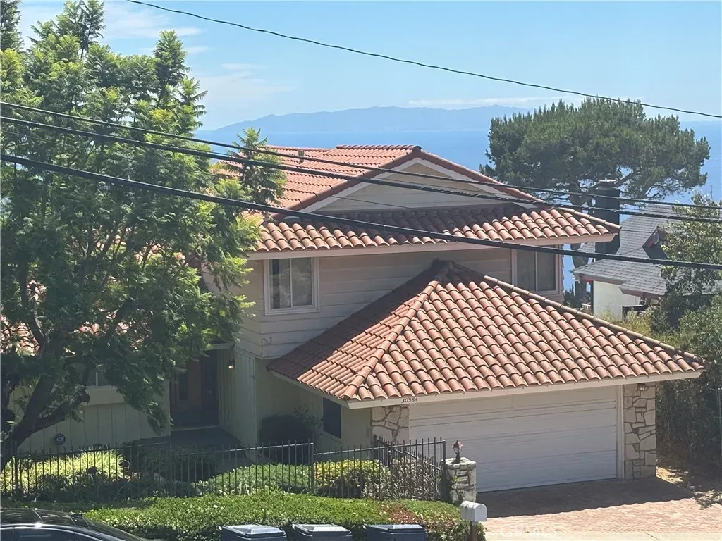 Property Photo:  30584 Ganado  CA 90275 
