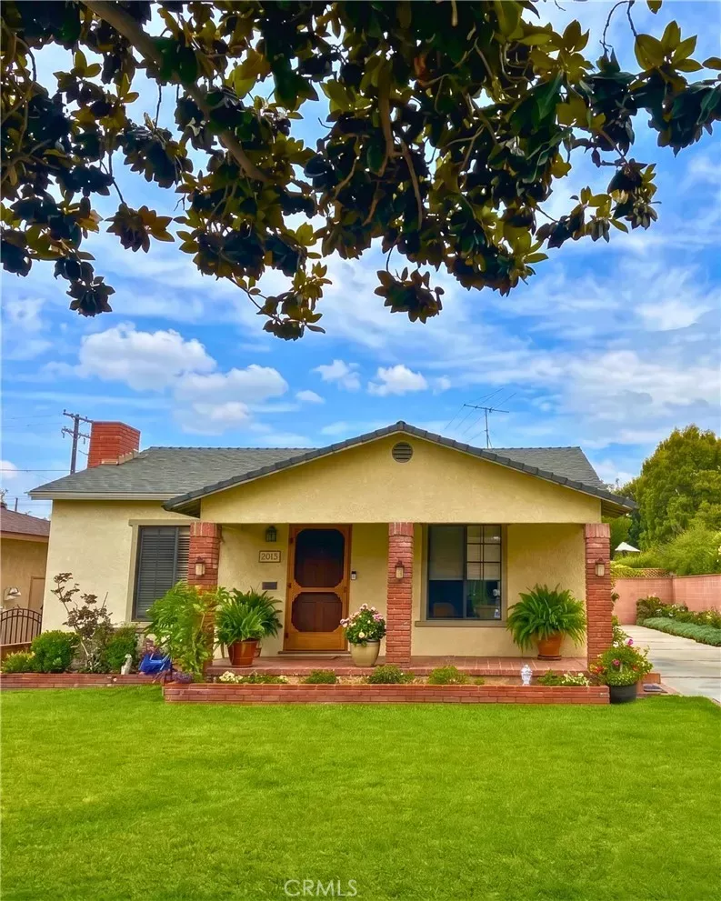 Property Photo: 5537 Carley Avenue CA 90601
