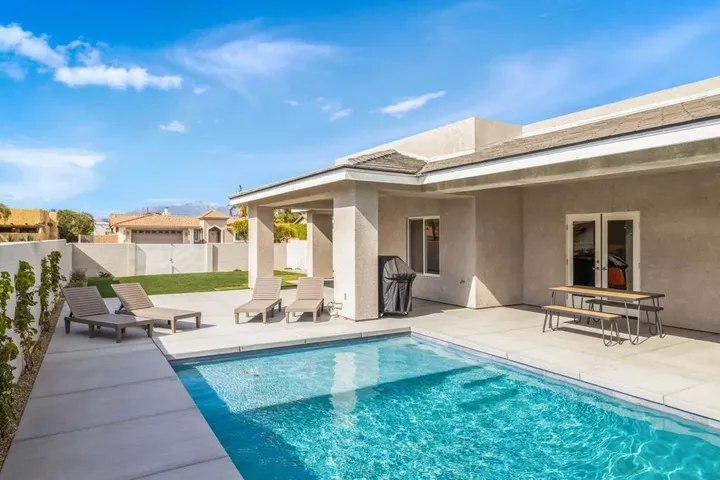 Property Photo:  41650 Balaclava Drive  CA 92203 
