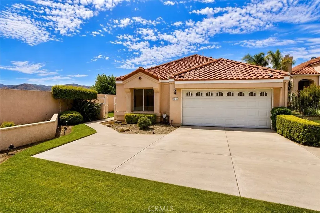 Property Photo:  6035 Nicosia Way  CA 92887 
