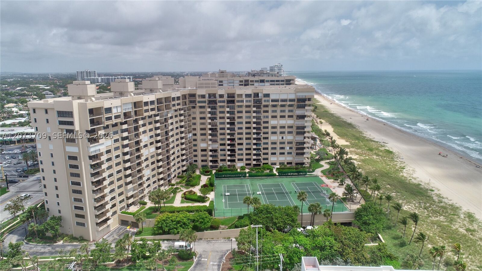 Property Photo: 4900 N Ocean Blvd 912 FL 33308