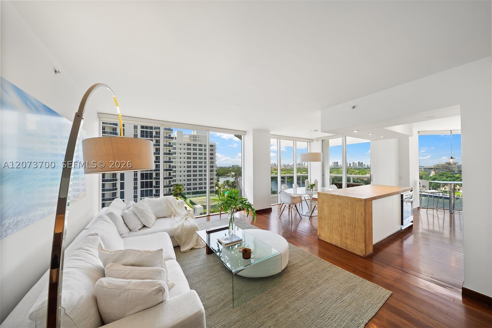 Property Photo:  4779 Collins Ave 1005  FL 33140 