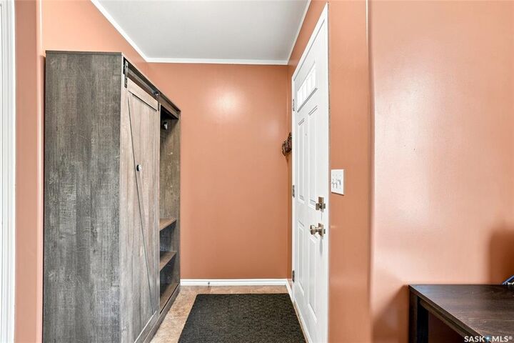 Property Photo: 102 Pawlychenko Lane 30 SK S7V 1G9