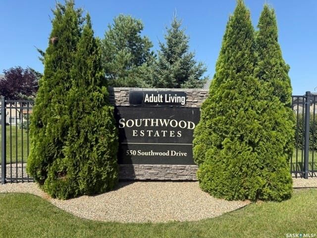 550 Southwood Drive — photo 1