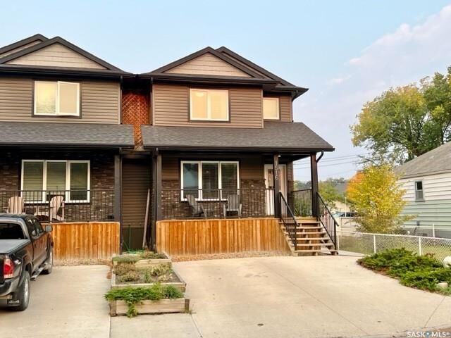 1516 Edward Avenue — photo 1