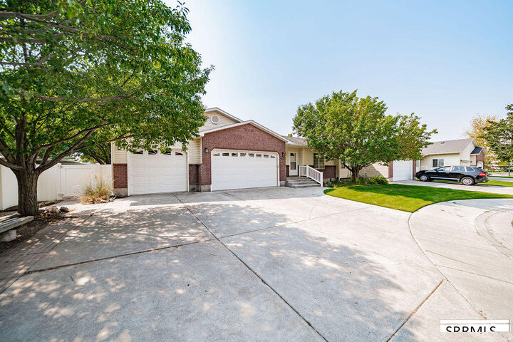 Property Photo:  2086 12th Street Circle  ID 83404 