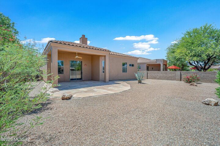 Property Photo:  7536 W Sand River Way  AZ 85743 