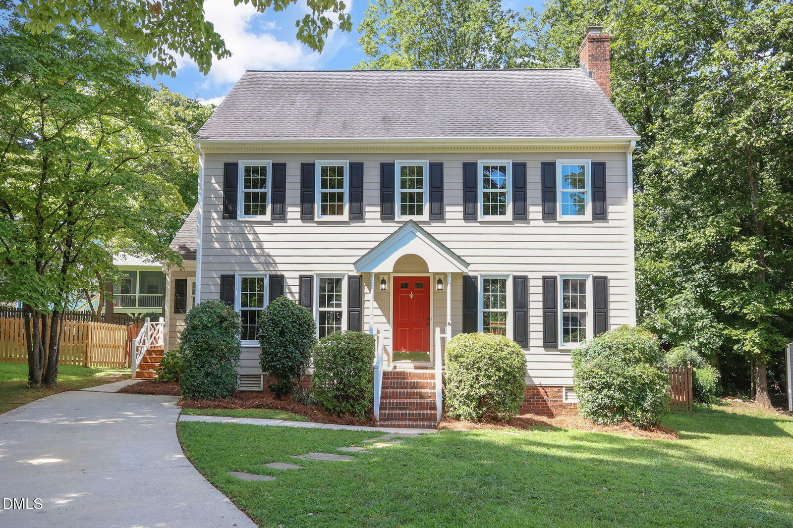 Property Photo: 109 Keystone Drive NC 27513