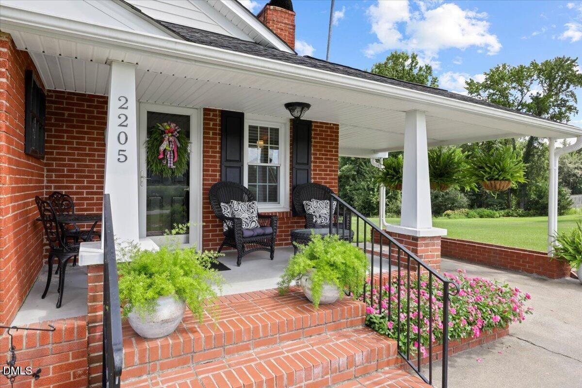 Property Photo:  2205 Thompson Road  NC 27524 