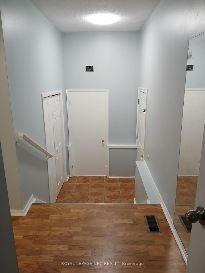 Property Photo:  5583 Ontario Avenue A  ON L2E 3S4 