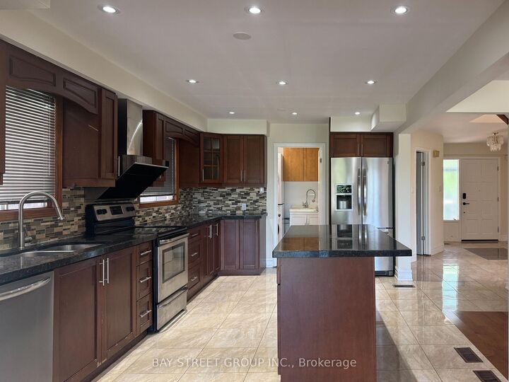 Property Photo: 32 Perthshire Street ON M1V 3A9