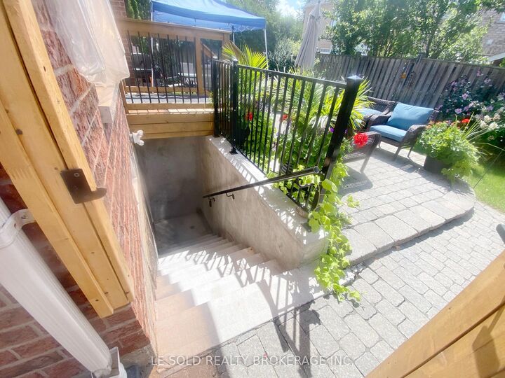 Property Photo:  56 Waite Crescent Bsmt  ON L4A 0B8 