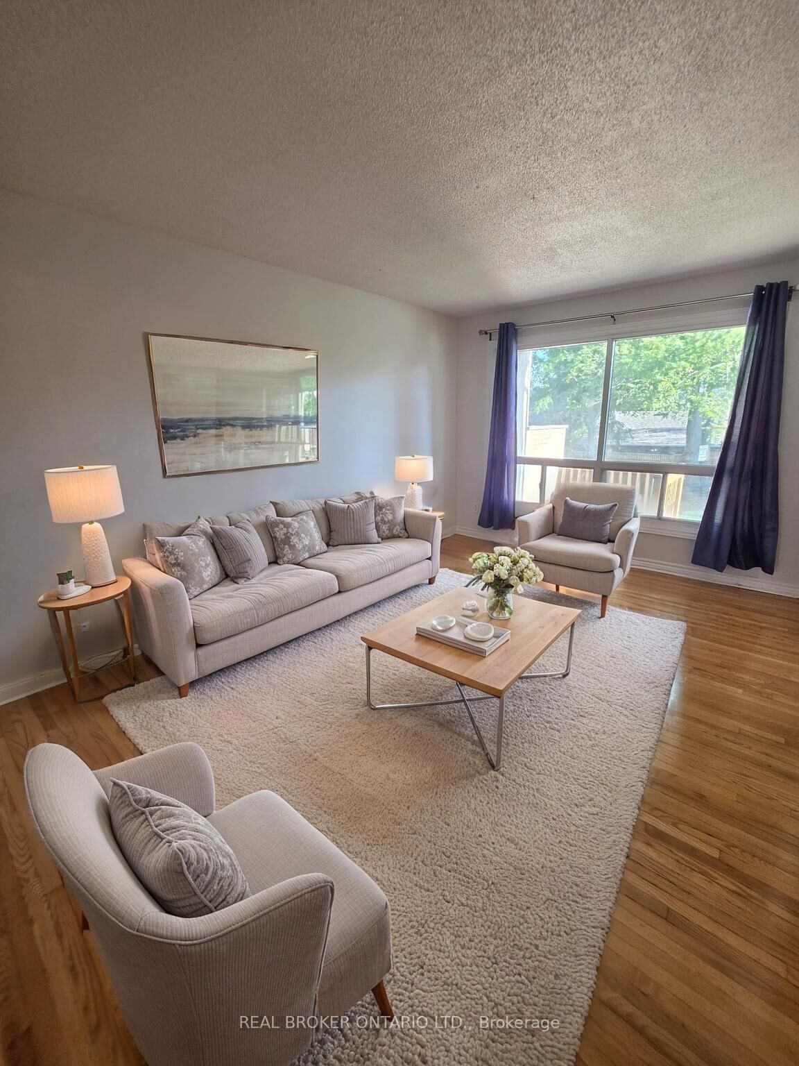 Property Photo:  275 Blake Street 12  ON L4M 1K7 