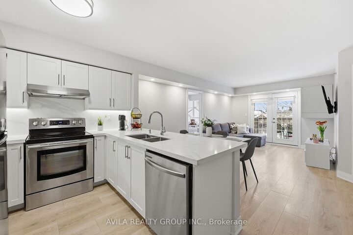Property Photo: 1460 Bishops Gate 203 ON L6M 4N5