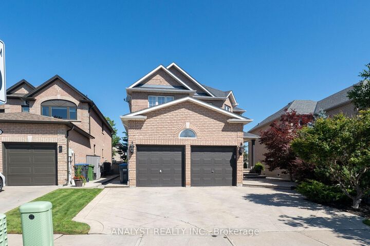 Property Photo: 216 Waterbury Street ON L7E 2H9