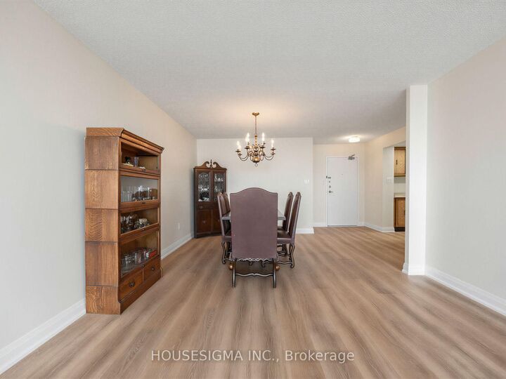 Property Photo: 3151 Bridletowne Circle 2307 ON M1W 2T1