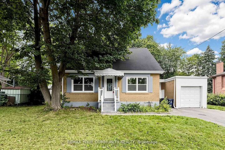 Property Photo: 22 Havenridge Drive ON M9P 3M4
