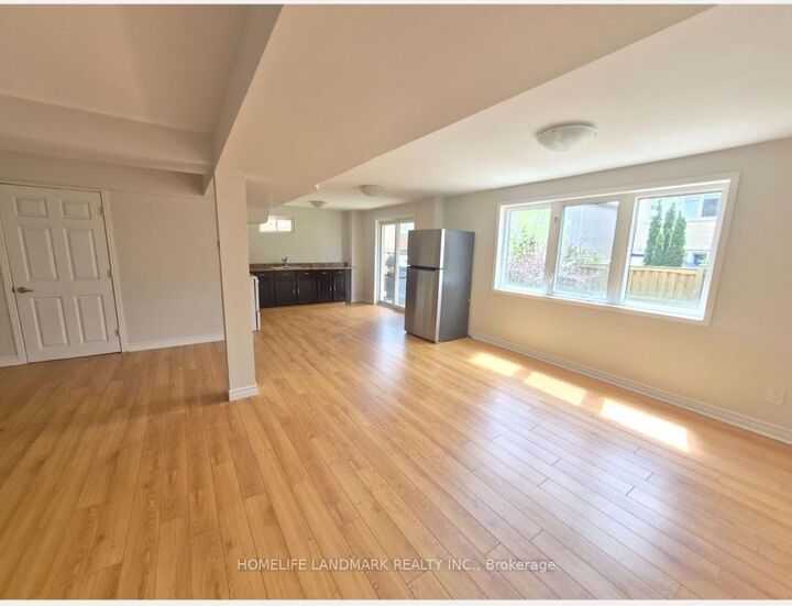 Property Photo: 29 Mansard Drive ON L4E 0L7
