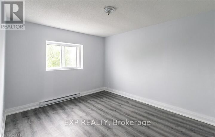 Property Photo:  529 Elm Street 4  ON L3K 5W6 
