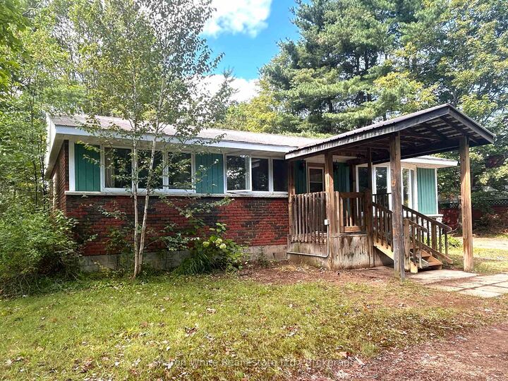 Property Photo:  310 Hastings Street N  ON K0L 1C0 