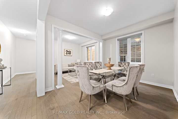 Property Photo: 26 Unwind Crescent ON L6X 5J6