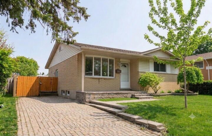 615 Dogwood Lane — photo 1