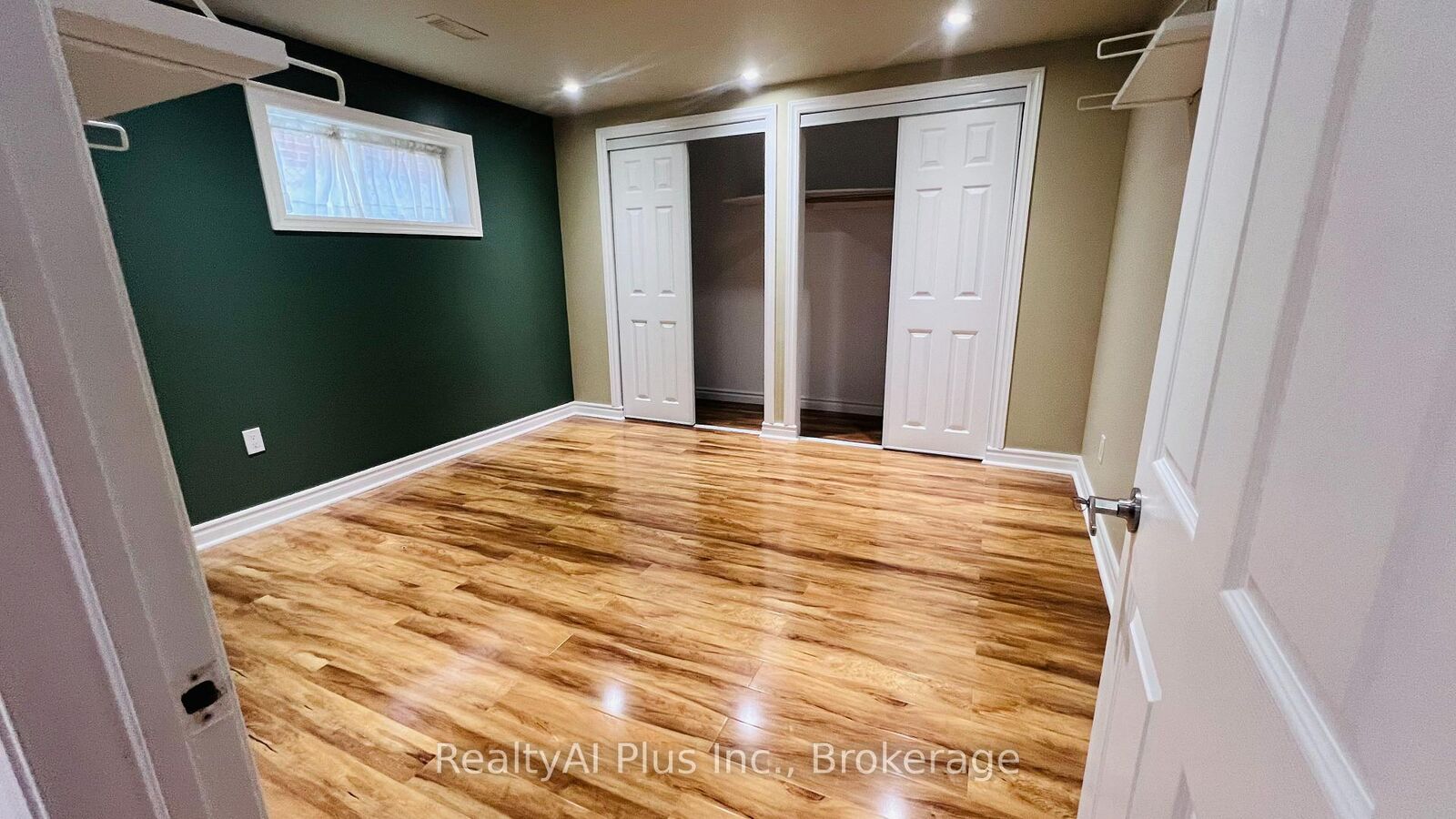 Property Photo: 151 Ernest Avenue ON M2J 3T7