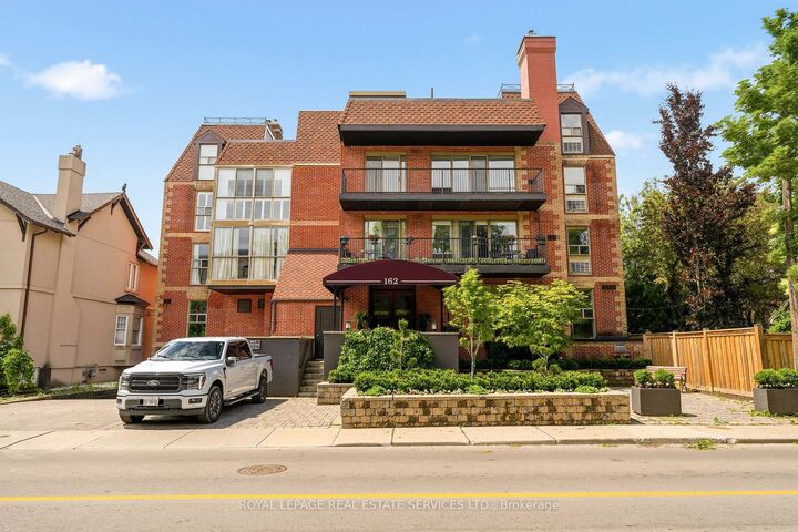 Property Photo: 162 Reynolds Street 301 ON L6J 3K9
